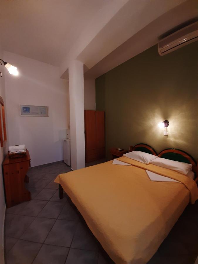 Paraga Rooms Пефкарі Екстер'єр фото
