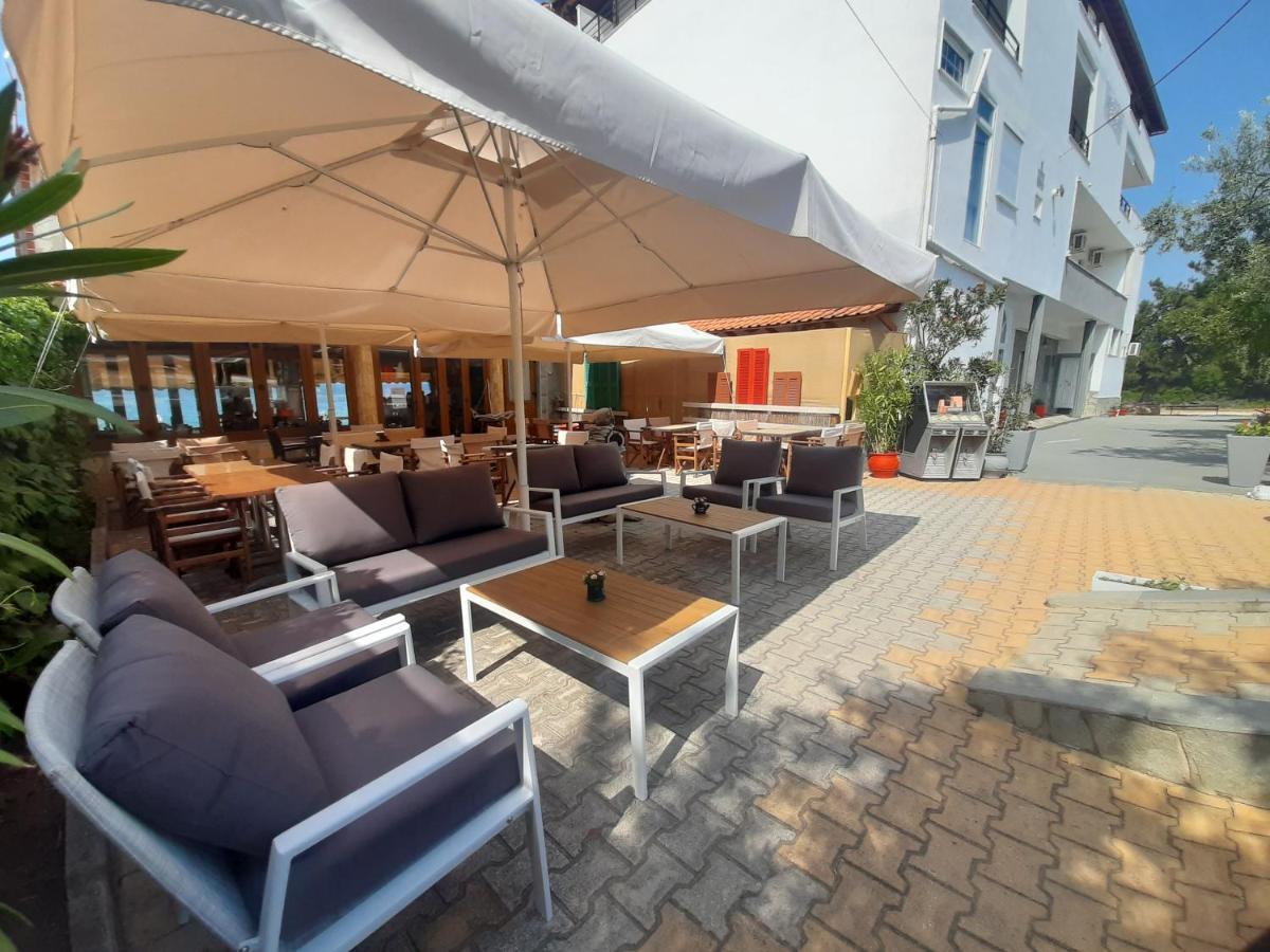Paraga Rooms Пефкарі Екстер'єр фото